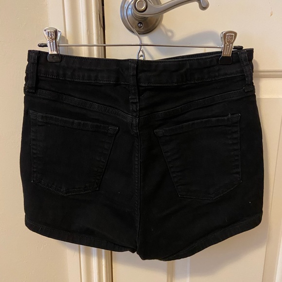 SOLD 🤘🎉 - Picture 3 of 4